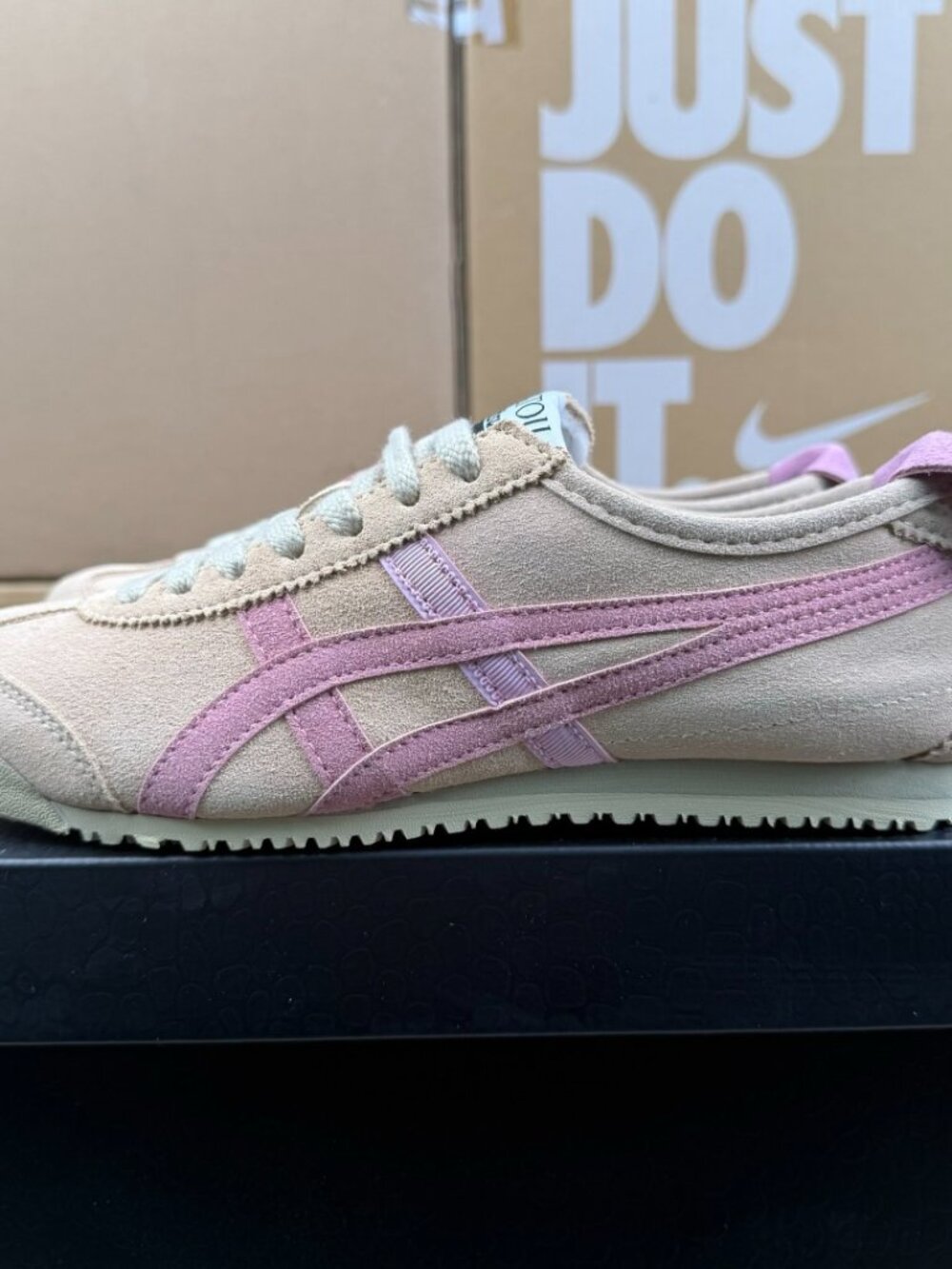 Onitsuka Tiger x Patou Mexico 66 Suede Pink Beige Women's - Picture 2 of 9